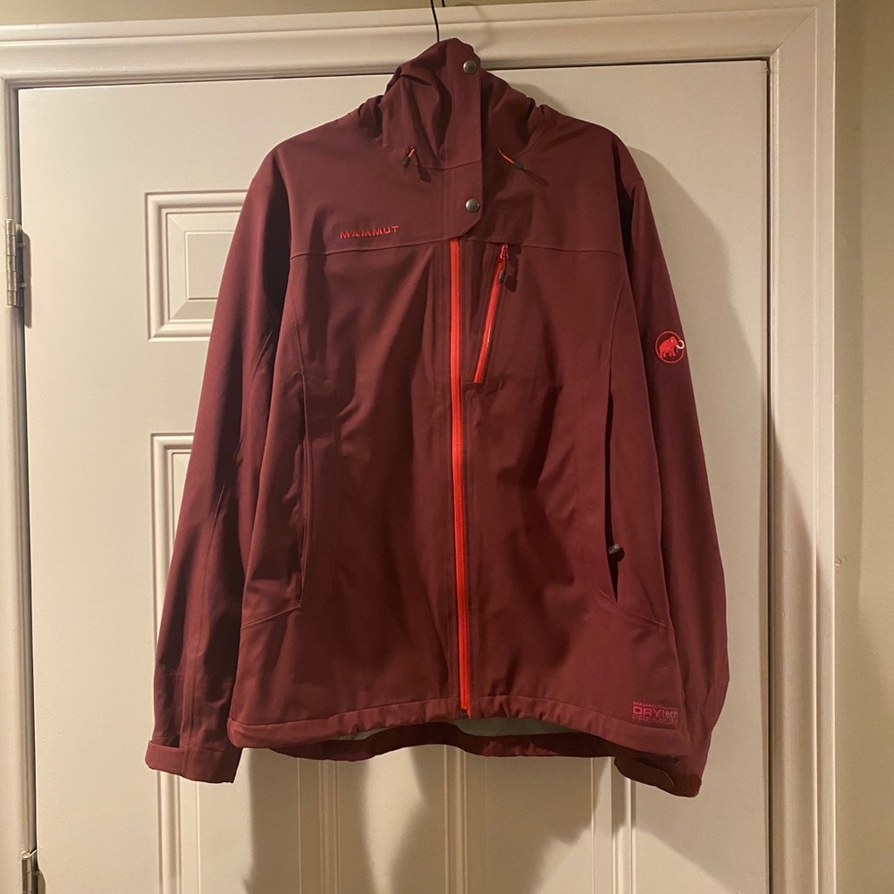 COPY - Mammut Hard Shell Jacket